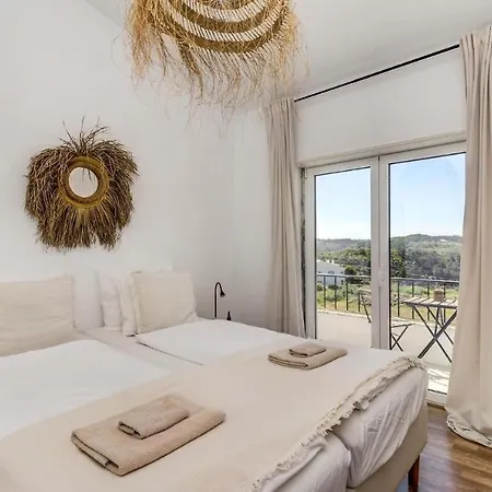 Ocean House - Next To Ribeira D'ilhas Surf Hostel