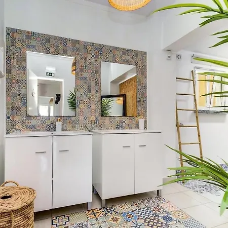 Ocean House - Next To Ribeira D'ilhas Surf Hostel *