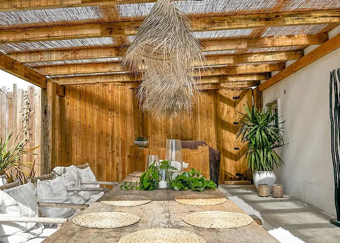 Ocean House - Next To Ribeira D'ilhas Surf 호스텔 에리세이라