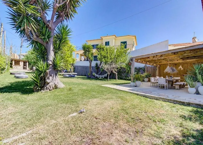 호스텔 Ocean House - Next To Ribeira D'ilhas Surf *