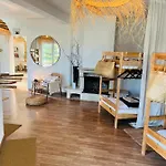 Hostel Ocean House Ericeira - Next To Ribeira D'Ilhas Surf Beach