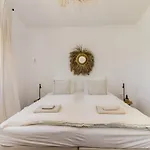 Ocean House Ericeira - Next To Ribeira D'Ilhas Surf Beach *