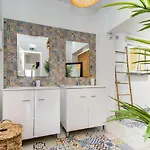Hostel Ocean House Ericeira - Next To Ribeira D'Ilhas Surf Beach Ericeira