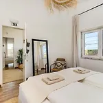 Auberge de jeunesse Ocean House - Next To Ribeira D'ilhas Surf