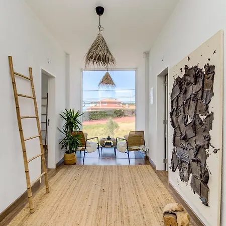Ocean House Ericeira - Next To Ribeira D'Ilhas Surf Beach Ericeira
